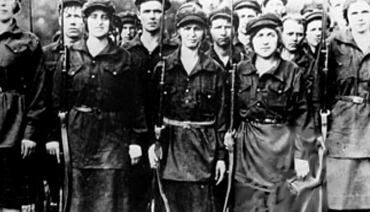 Revolution-women-Soviet-Union