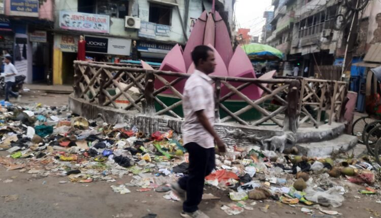 Dirt and foul smell are not an issue